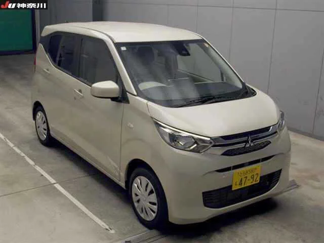 Mitsubishi eK Wagon B33W 2025